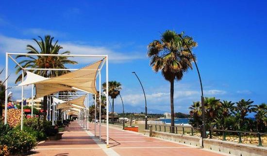 paseo maritimo xi subida estepona-peñas blancas