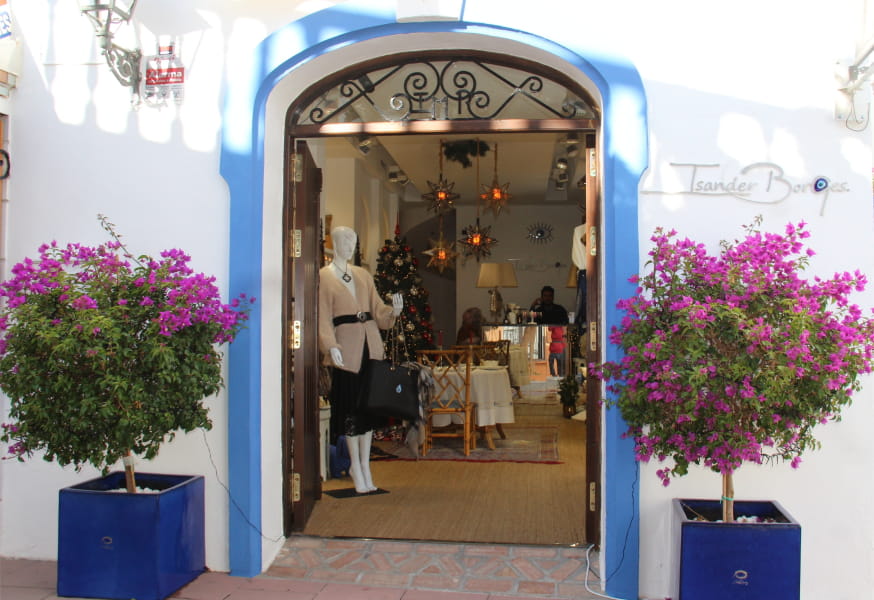 Isander Borges Tienda de Ropa de Mujer en Estepona