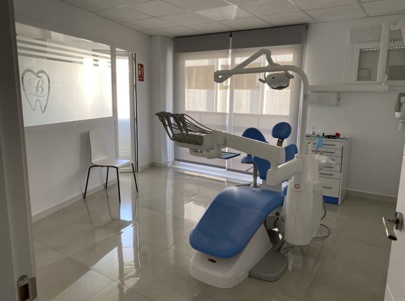 Clínica Dental LB Portada